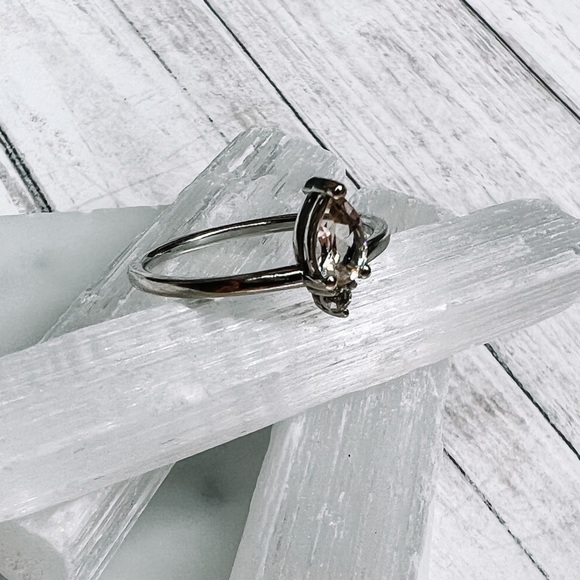 ✗ SOLD ✗ - Picture 3 of 5